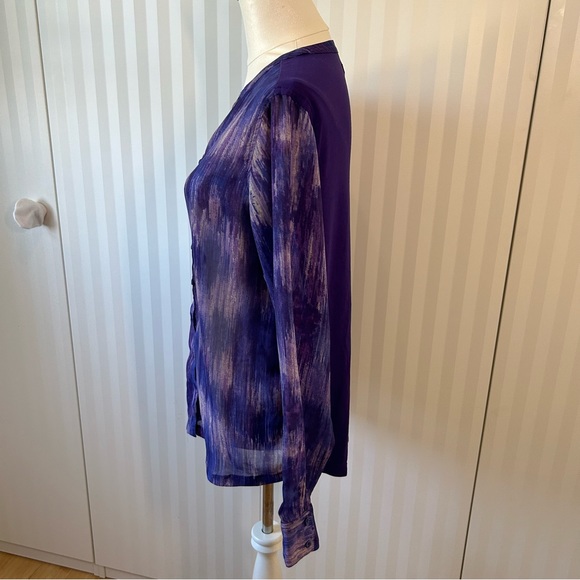 Relativity purple pattern button down blouse FLAW Size 1X - Picture 4 of 11